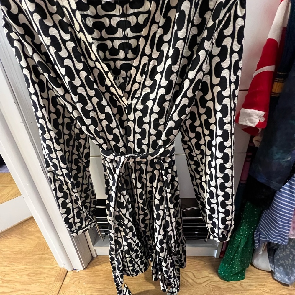 Zara cute mini black/white dress